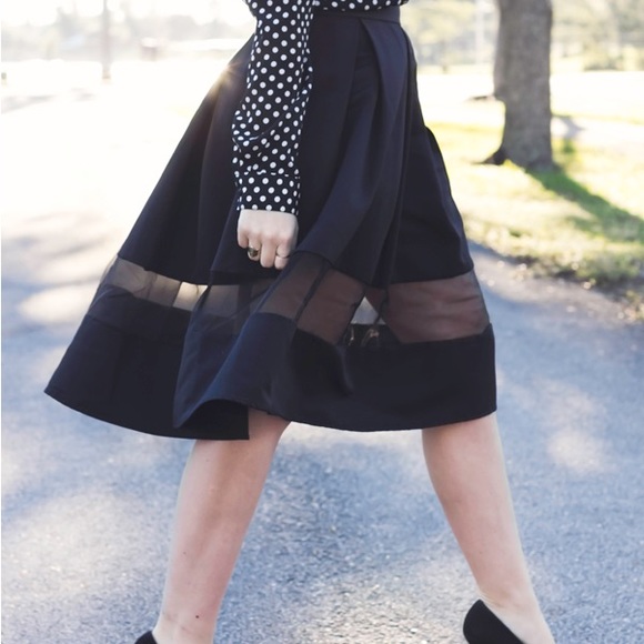 Express Mesh Circle Skirt Black size 10 - Picture 4 of 9